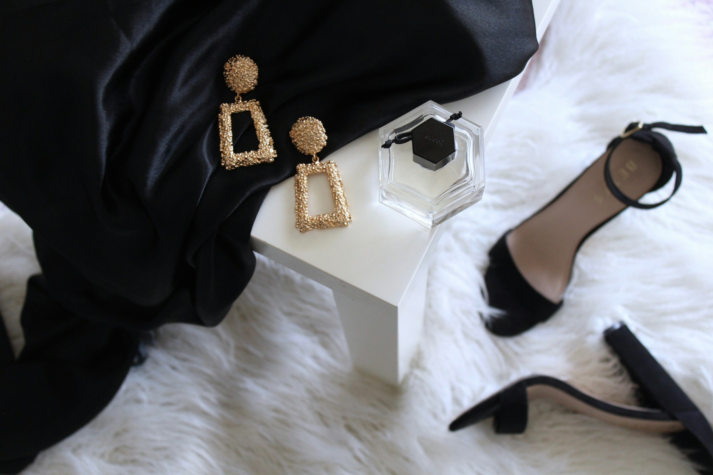 Consumer_markets_luxury_goods