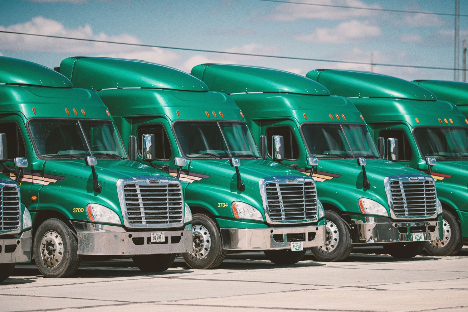 Transportation_Logistics_Strategicassessmentandbusinessplanvalidationforonlinetruckingmarketplayer